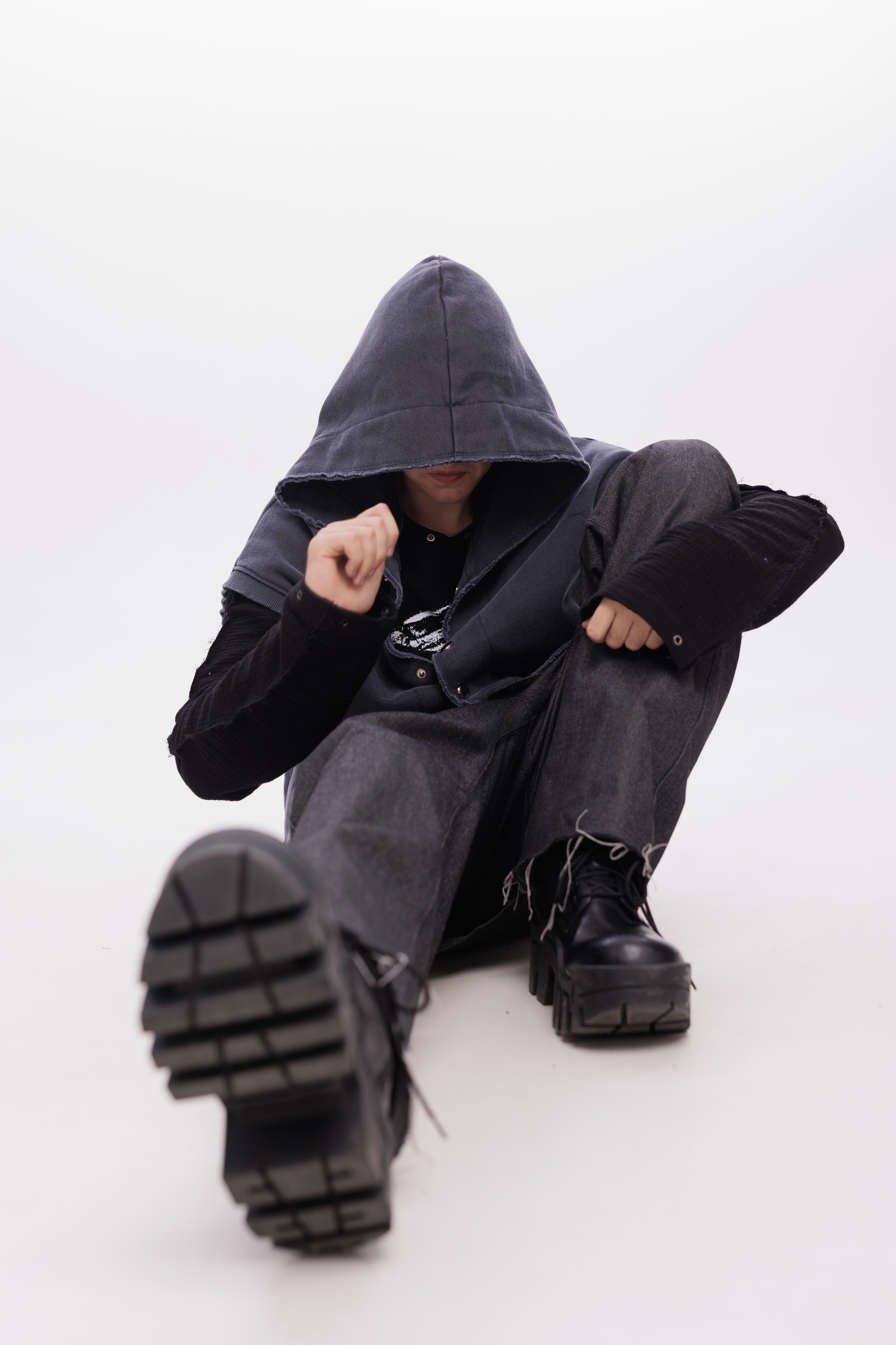 "NAZZARETH" LAYERED VEST