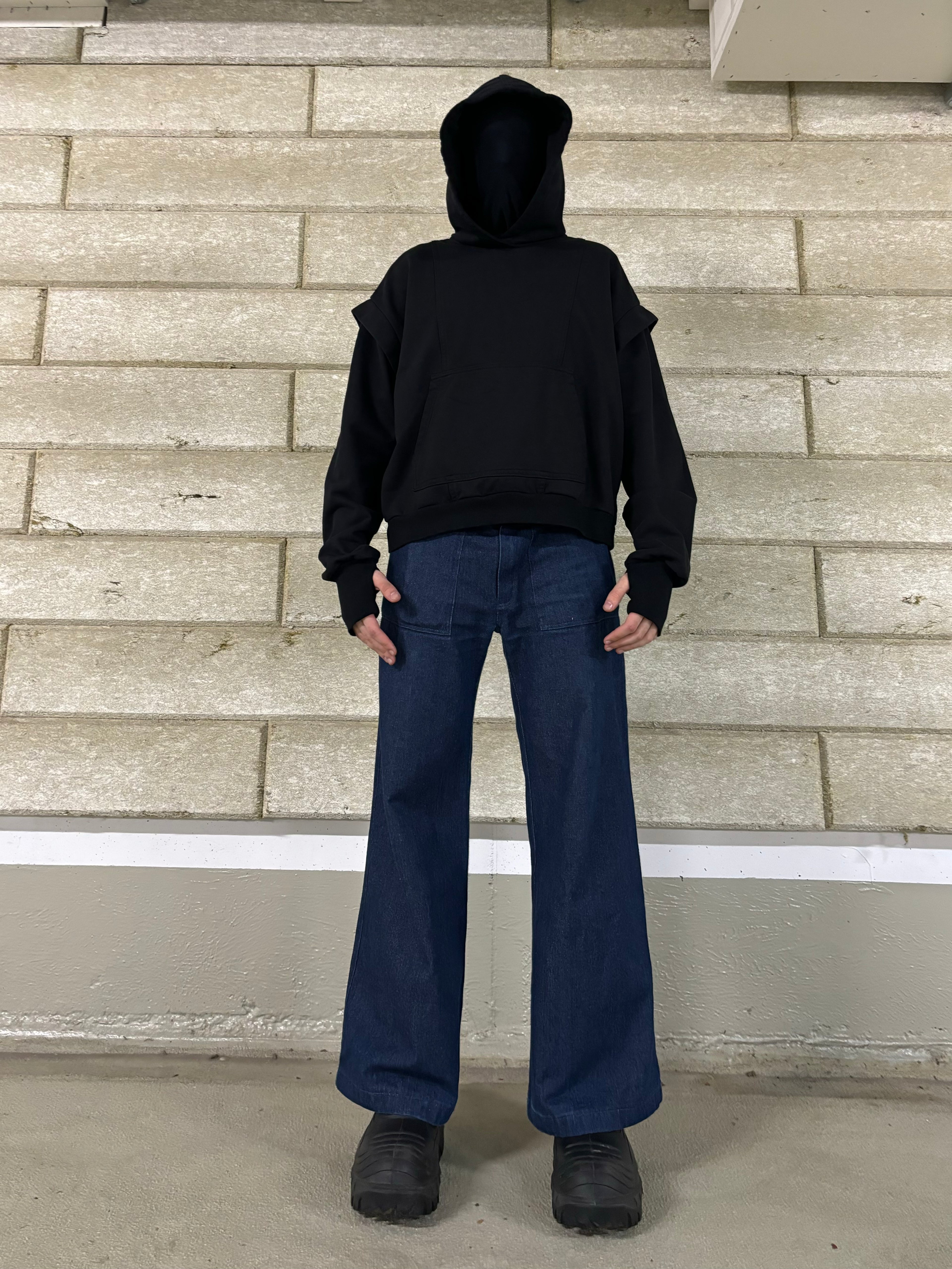 "SLENDER" LAYERED HOODIE